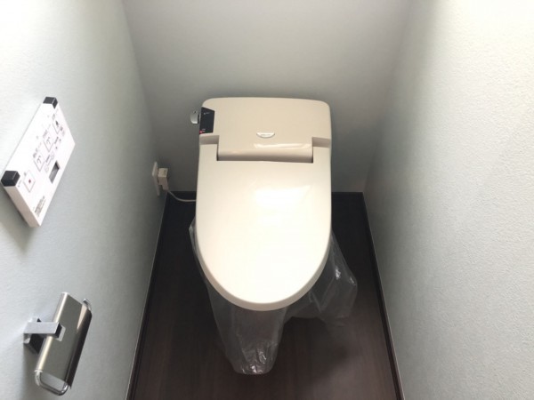 姫路市兼田、収益/事業用物件/住宅のトイレ画像です