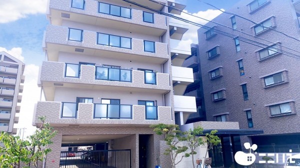 姫路市飾磨区恵美酒、マンションの画像です