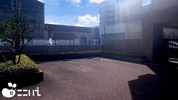 姫路市飾磨区恵美酒、マンションの画像です