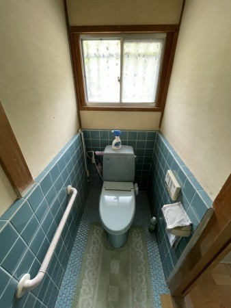 相生市旭、中古一戸建てのトイレ画像です