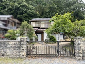 相生市佐方、中古一戸建ての外観画像です