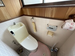 たつの市揖保川町片島、中古一戸建てのトイレ画像です