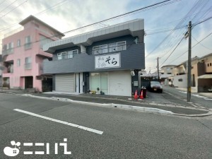 姫路市城東町、収益/事業用物件/店舗付住宅の外観画像です