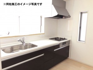 姫路市広畑区西蒲田、新築一戸建てのキッチン画像です