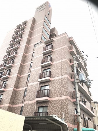 姫路市飾磨区清水、マンションの外観画像です