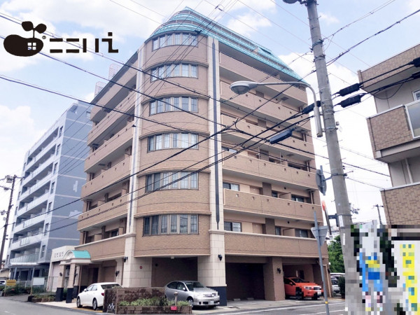 姫路市安田、マンションの画像です