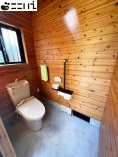 たつの市新宮町宮内、中古一戸建てのトイレ画像です