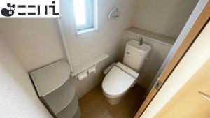 たつの市龍野町中村、中古一戸建てのトイレ画像です