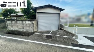 たつの市龍野町島田、中古一戸建ての駐車場画像です