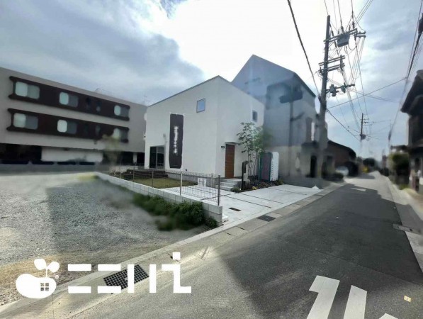 姫路市飾磨区都倉、中古一戸建ての画像です