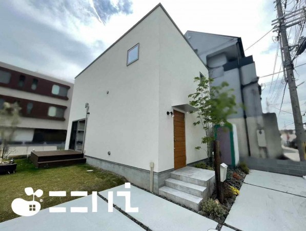 姫路市飾磨区都倉、中古一戸建ての画像です