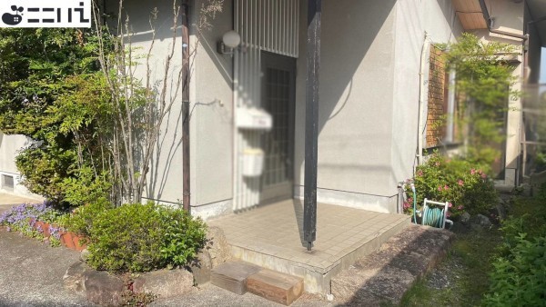 相生市青葉台、中古一戸建ての玄関画像です