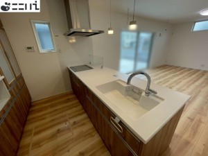 たつの市誉田町福田、新築一戸建てのキッチン画像です