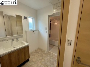 たつの市誉田町福田、新築一戸建ての洗面画像です