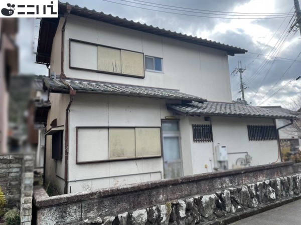 揖保郡太子町原、中古一戸建ての外観画像です