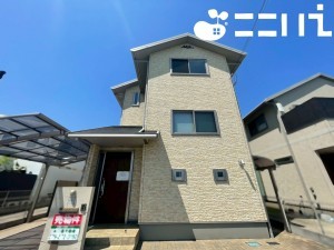 姫路市飾磨区中浜町、中古一戸建ての外観画像です
