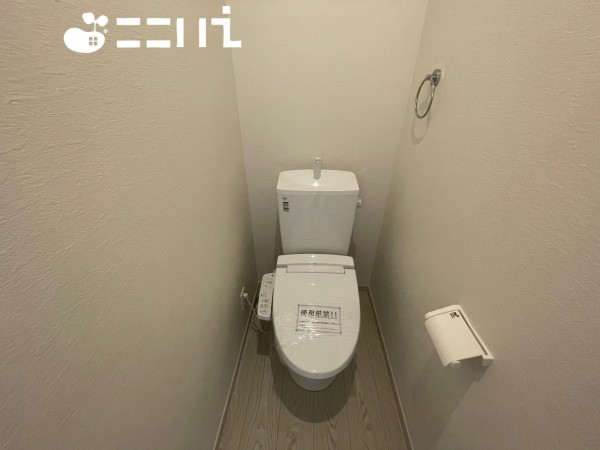 姫路市北原、新築一戸建てのトイレ画像です