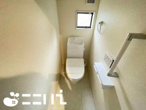 姫路市広畑区則直、新築一戸建てのトイレ画像です