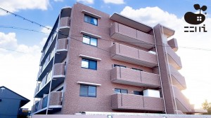 姫路市東今宿、マンションの外観画像です