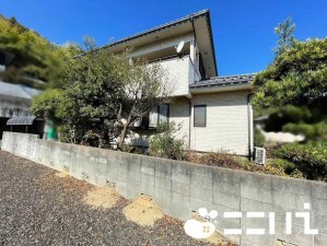 姫路市飾磨区山崎、中古一戸建ての画像です