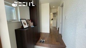 姫路市網干区高田、新築一戸建ての玄関画像です