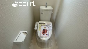 姫路市網干区高田、新築一戸建てのトイレ画像です