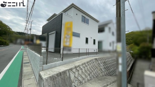 相生市古池本町、新築一戸建ての前面道路を含む現地写真画像です