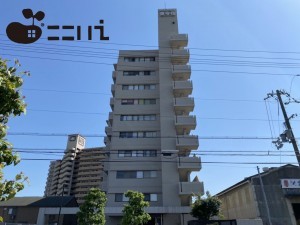 姫路市東今宿、マンションの外観画像です