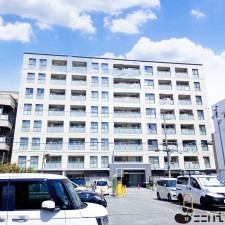 姫路市綿町、マンションの外観画像です
