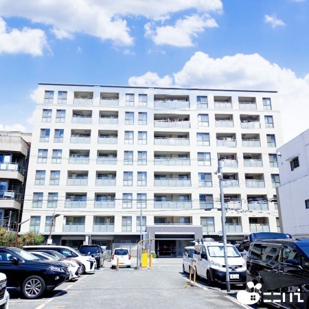 姫路市綿町、マンションの外観画像です