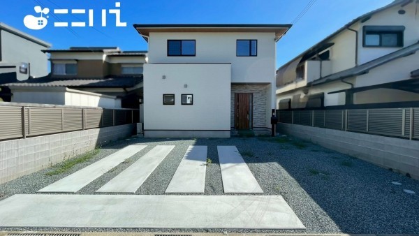 姫路市飾磨区付城、新築一戸建ての外観画像です