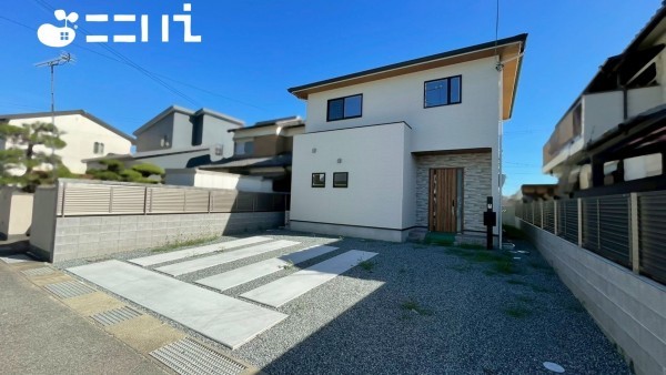 姫路市飾磨区付城、新築一戸建ての外観画像です