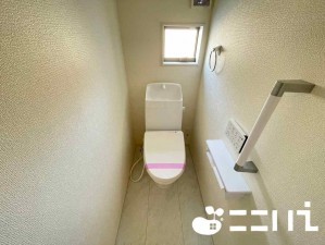 姫路市継、新築一戸建てのトイレ画像です