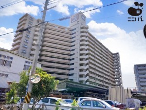 姫路市東今宿、マンションの外観画像です