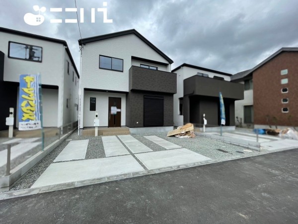 姫路市広畑区才、新築一戸建ての外観画像です