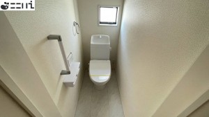 たつの市龍野町末政、新築一戸建てのトイレ画像です