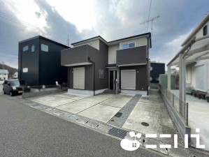 姫路市御立中、中古一戸建ての外観画像です