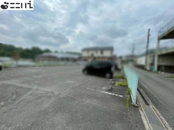 たつの市揖西町土師、土地の前面道路を含む現地写真画像です