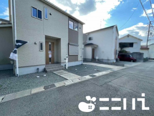 姫路市苫編、中古一戸建ての外観画像です