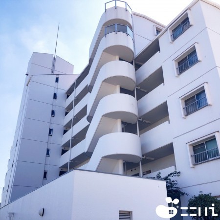 姫路市飾磨区恵美酒、マンションの画像です