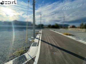 たつの市誉田町福田、土地の前面道路を含む現地写真画像です