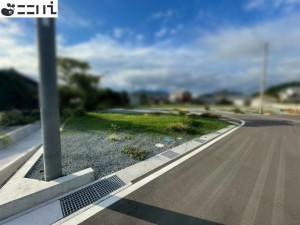 たつの市誉田町福田、土地の前面道路を含む現地写真画像です