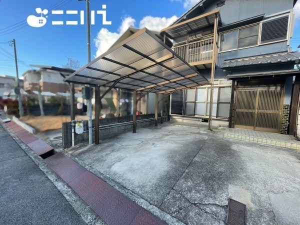 姫路市御立中、中古一戸建ての画像です
