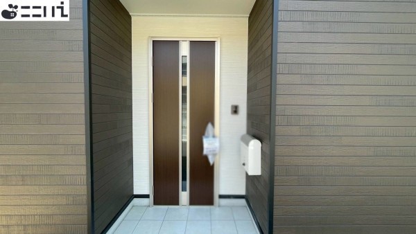たつの市龍野町片山、新築一戸建ての玄関画像です