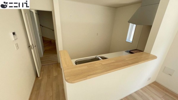 たつの市龍野町片山、新築一戸建てのキッチン画像です