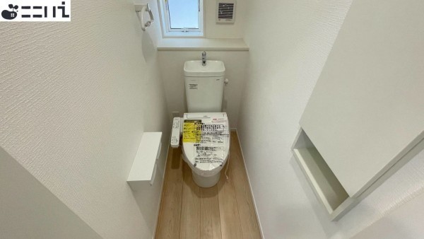 たつの市龍野町片山、新築一戸建てのトイレ画像です