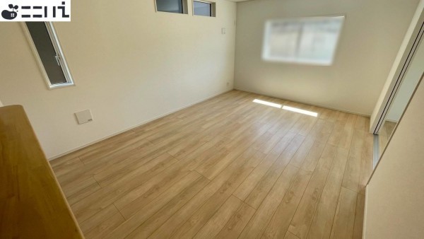 たつの市龍野町片山、新築一戸建ての居間画像です