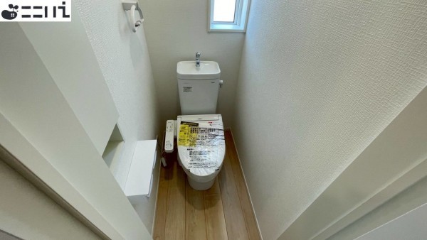 たつの市龍野町片山、新築一戸建てのトイレ画像です
