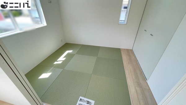 たつの市龍野町片山、新築一戸建ての居間画像です