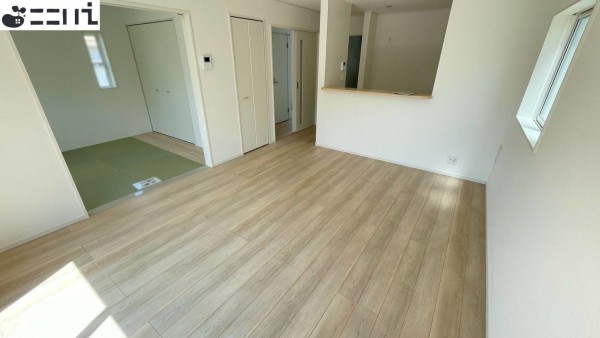 たつの市龍野町片山、新築一戸建ての居間画像です